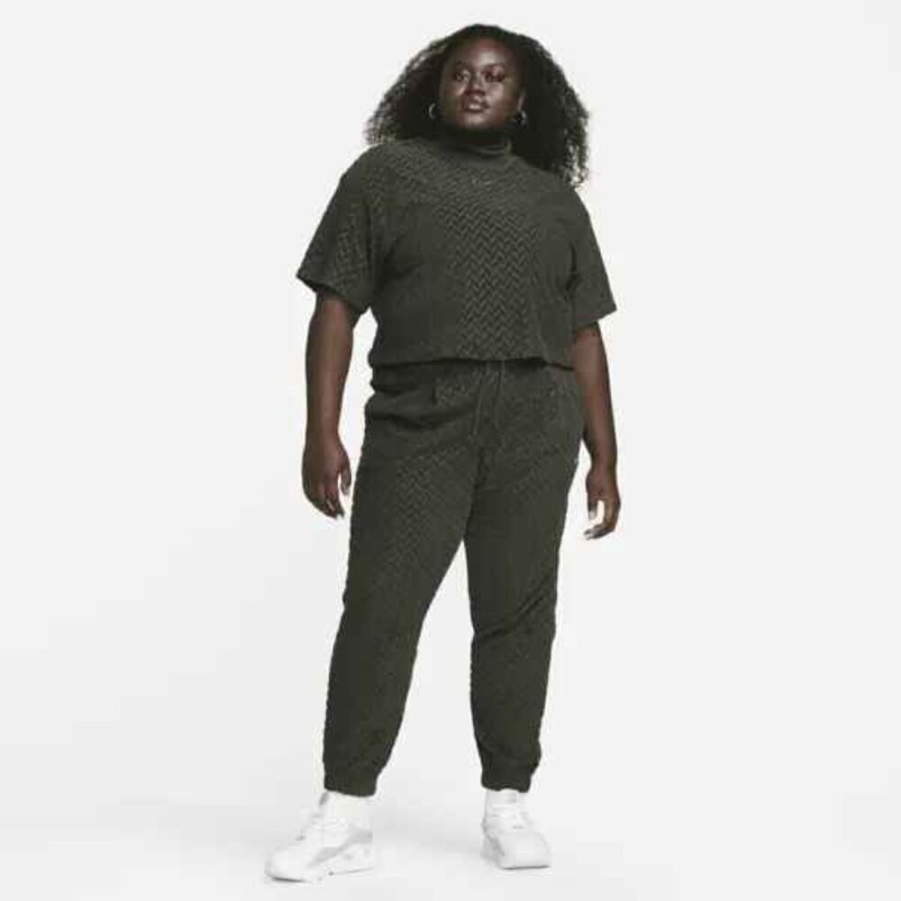 Nike Sportswear Everyday Modern High-Rise Allover Jacquard Jogger Pants 2X